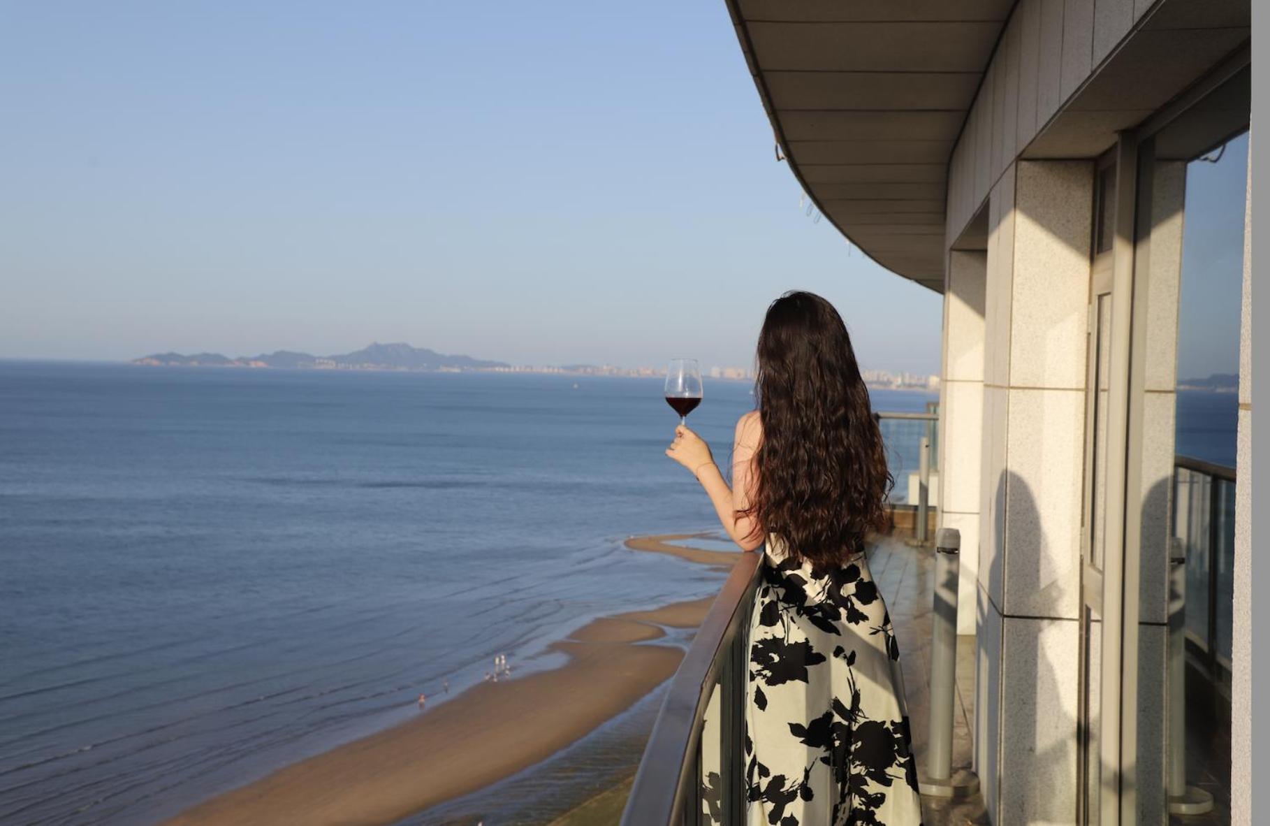 Yantai Marriott Hotel Exterior foto